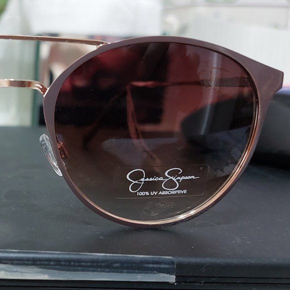 Jessica Simpson J5564 Retro Women's Round Metal Sunglasses with 100% Uv Protecti - Picture 3 of 8
